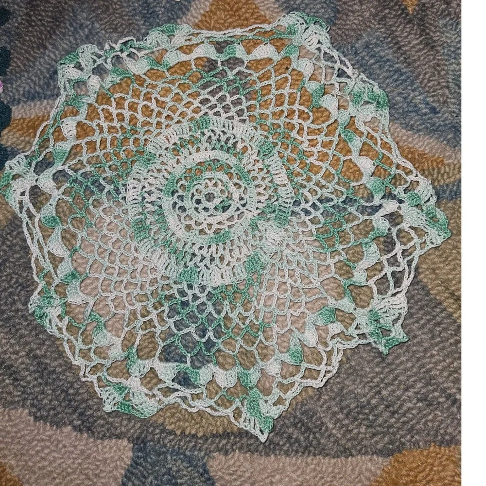 Vintage Handmade Crochet Doily Lot 4pc Floral Lace Green Purple Yellow White